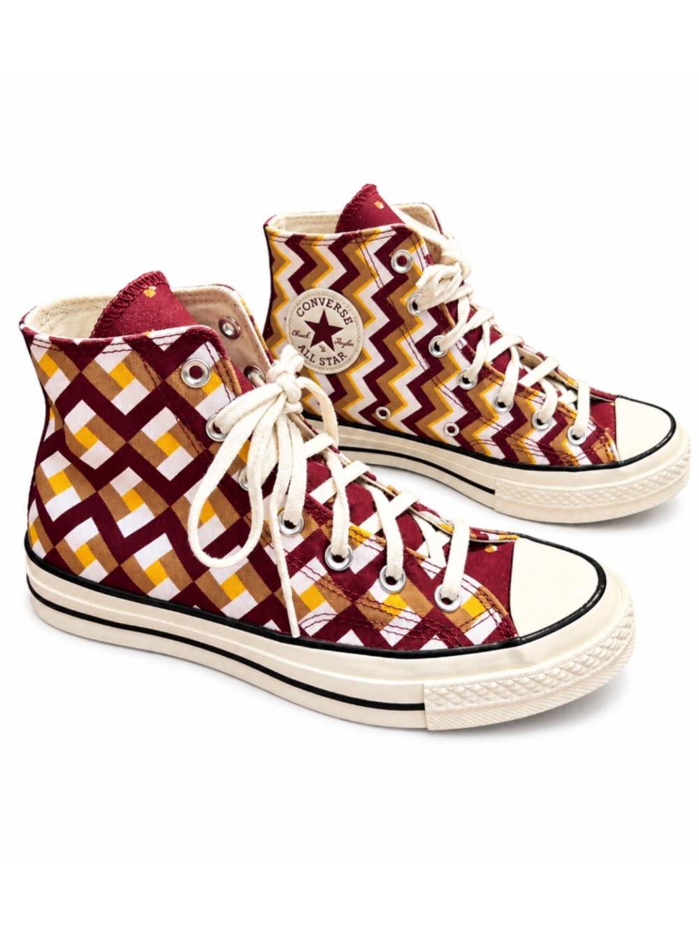 Chuck 70 Twisted Classics High Top – Dark Beetroot Women’s 7.5 chevron geometric